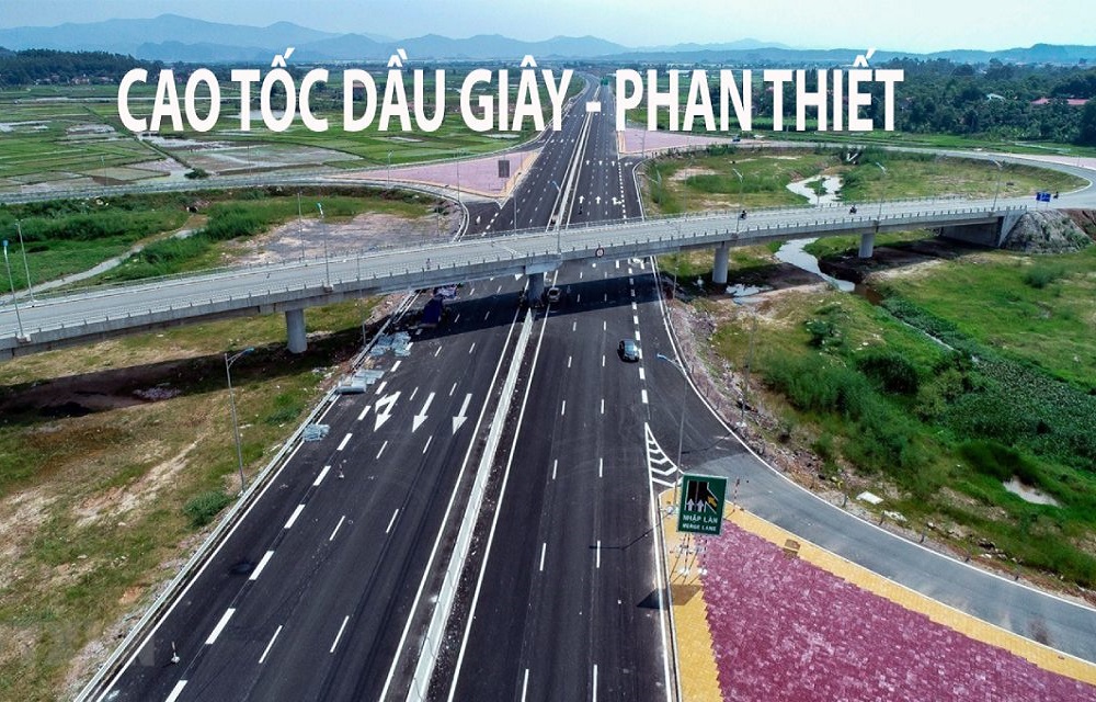 Cao tốc Phan Thiết - Dầu Giây: Làm xuyên đêm để kịp ngày thông xe